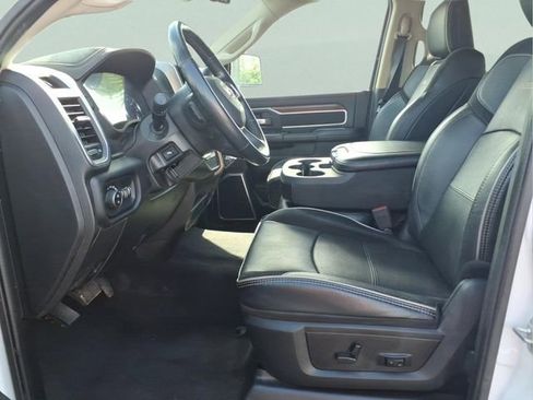 Used 2024 RAM 2500 Laramie AWD/4WD image 20