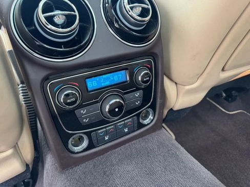 Used 2019 Jaguar XJ L Portfolio AWD/4WD image 18