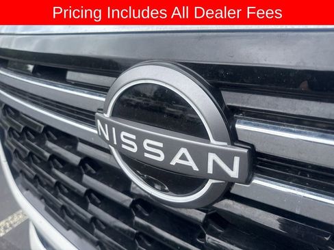 Certified 2025 Nissan Armada SV AWD/4WD image 4