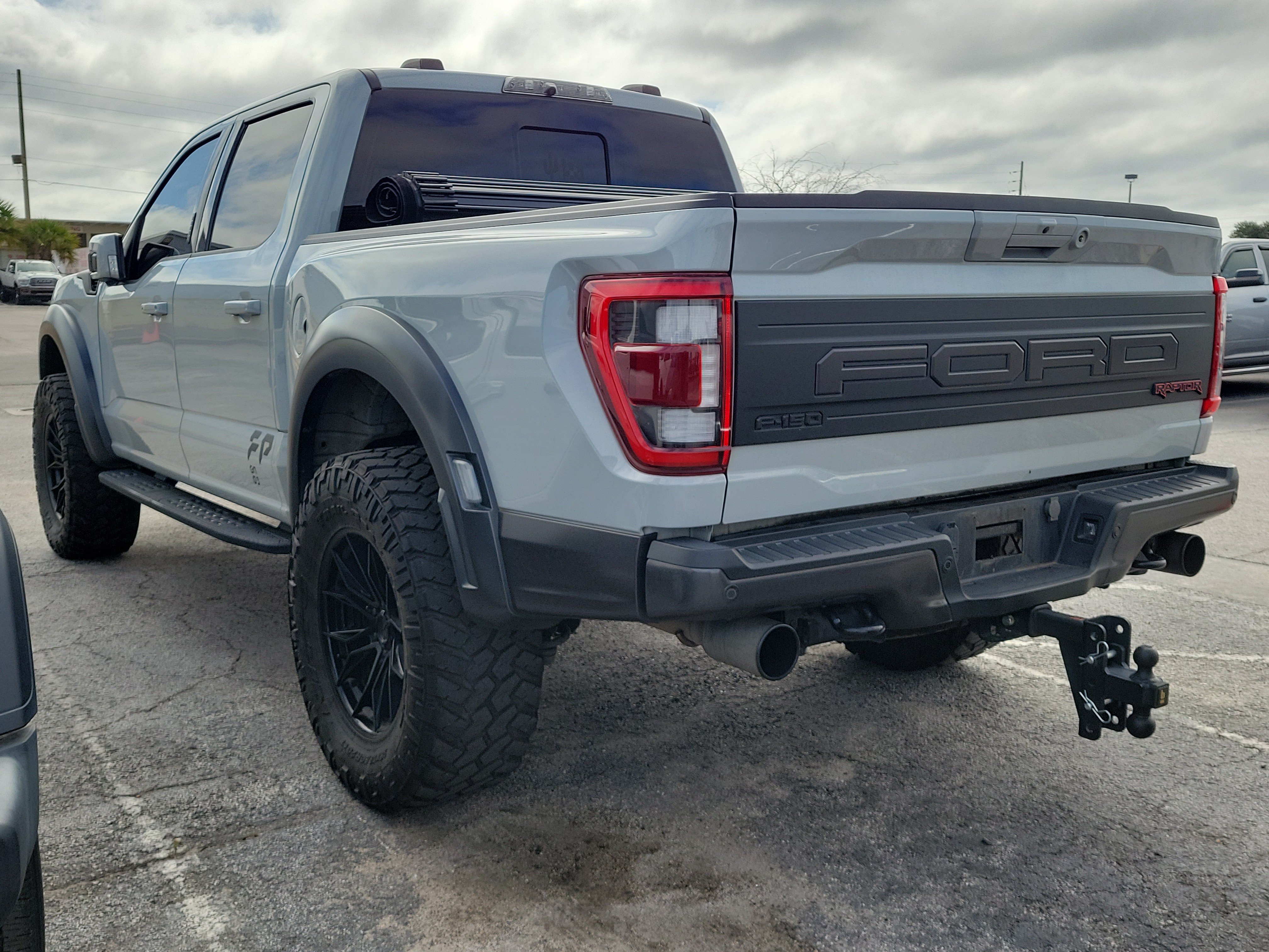 Used 2023 Ford F150 Raptor w/ Raptor Carbon Fiber Package AWD/4WD image 5