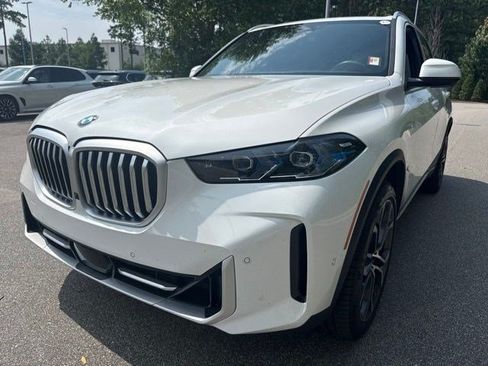 Used 2026 BMW X5 sDrive40i w/ Climate Comfort Package RWD image 1