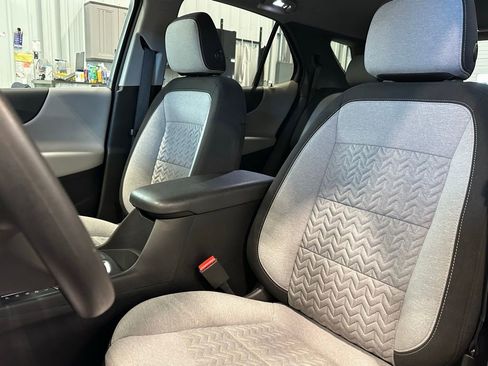 Used 2022 Chevrolet Equinox LT image 16