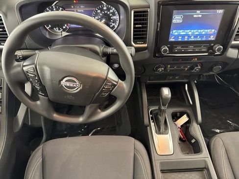 Certified 2022 Nissan Frontier SV RWD image 22