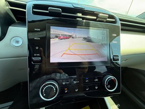 Used 2022 Hyundai Tucson SEL AWD/4WD image 17