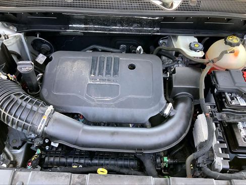 Used 2022 Chevrolet Blazer LT FWD image 34
