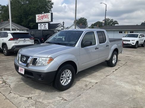 Used 2018 Nissan Frontier SV RWD image 7