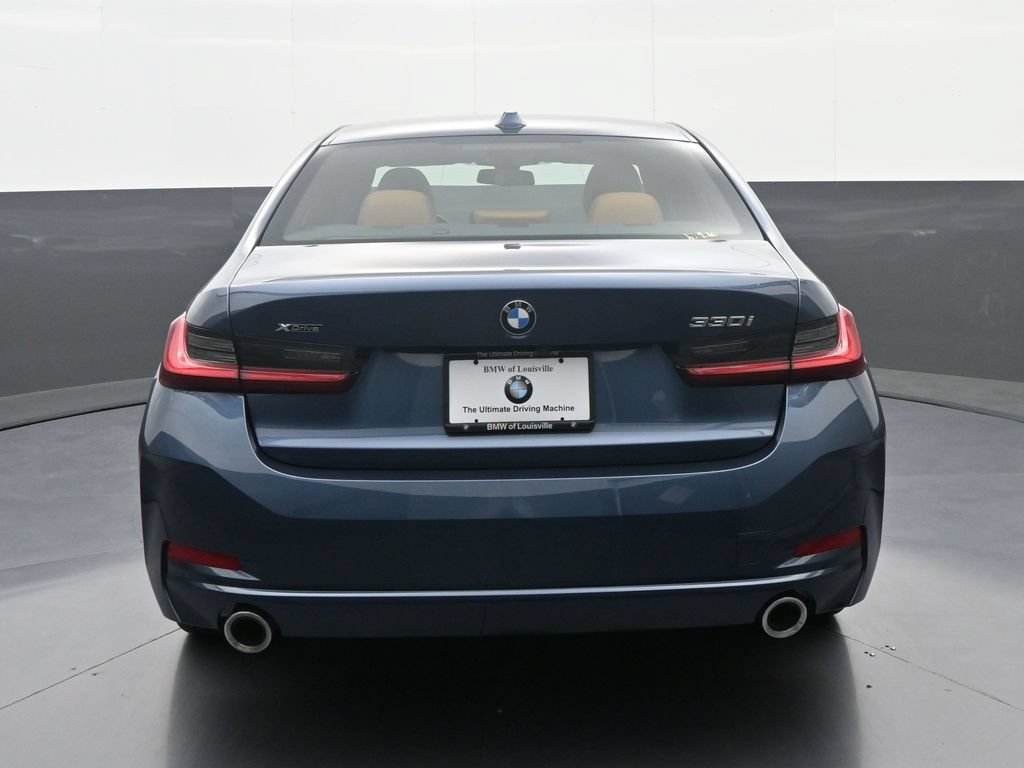 Used 2026 BMW 330i xDrive Sedan AWD/4WD image 6