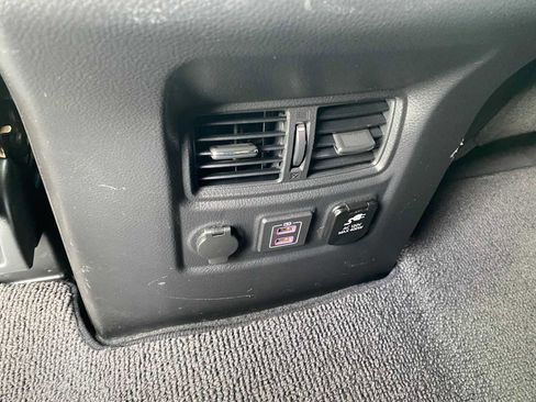 Used 2021 Nissan Titan PRO-4X w/ Pro-4x Utility Package AWD/4WD image 30