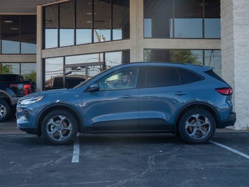 Used 2025 Ford Escape ST-Line Select AWD/4WD image 5