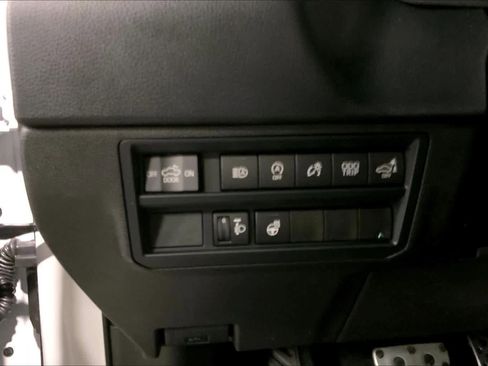 New 2026 Toyota Tundra SR5 image 16