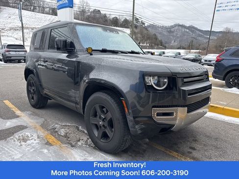 Used 2022 Land Rover Defender 90 S image 3