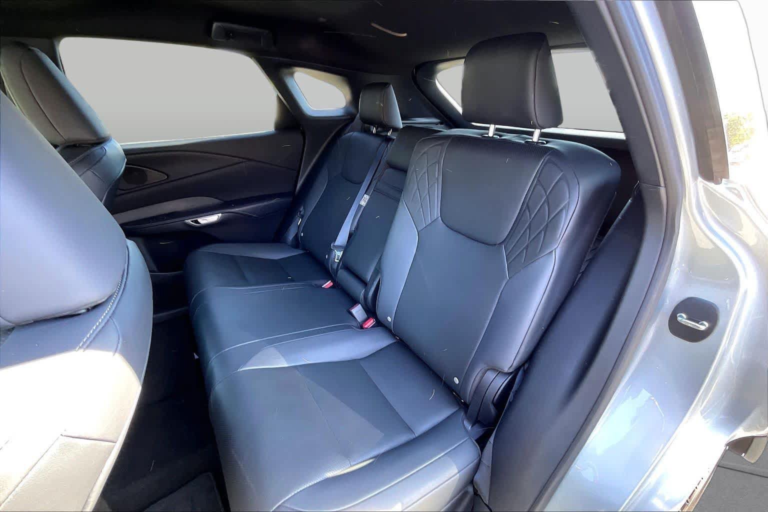 Used 2025 Lexus RX 350 FWD w/ Technology Package image 24