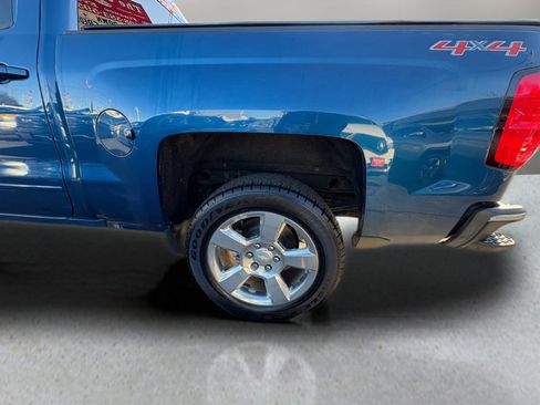 Used 2017 Chevrolet Silverado 1500 LT w/ LT Convenience Package image 8