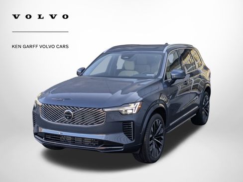 New 2026 Volvo XC90 B6 Plus w/ Protection Package Premier image 8