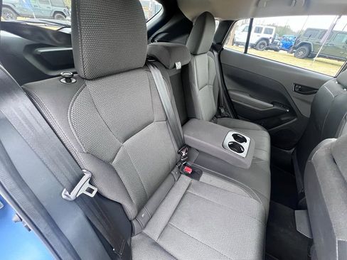 Used 2024 Subaru Crosstrek 2.0i Premium image 37