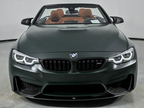 Used 2020 BMW M4 Convertible w/ Competition Package RWD image 5