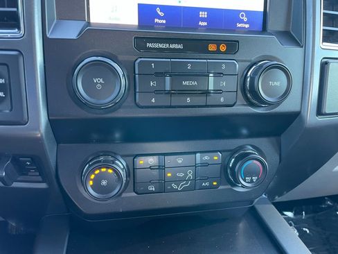 Used 2022 Ford F350 XLT w/ FX4 Off-Road Package image 11