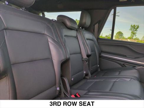 New 2026 Lincoln Navigator L Reserve w/ Jet Appearance Package AWD/4WD image 13