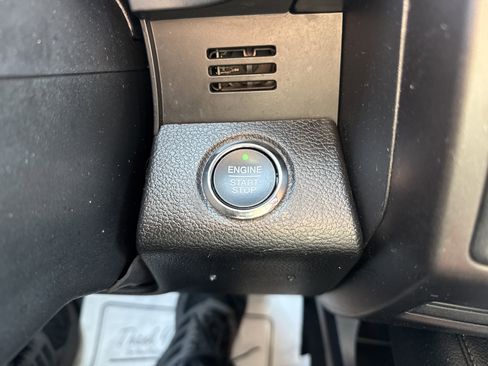 Used 2019 Ford Expedition Limited w/ Equipment Group 302A image 28