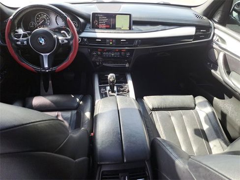 Used 2015 BMW X5 xDrive50i image 19