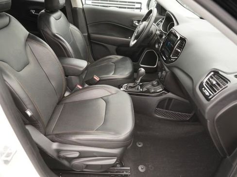 Used 2019 Jeep Compass Limited w/ Safety & Security Group AWD/4WD image 18
