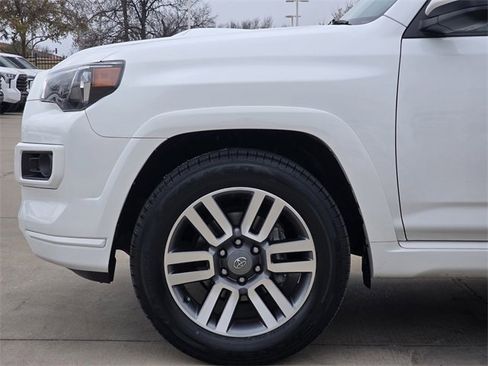 Used 2023 Toyota 4Runner TRD Sport image 5