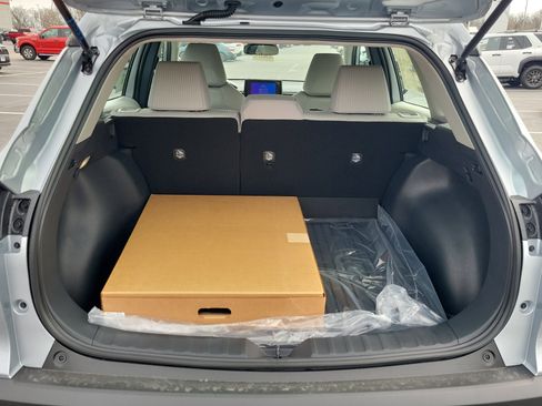 New 2026 Toyota Corolla Cross L image 10