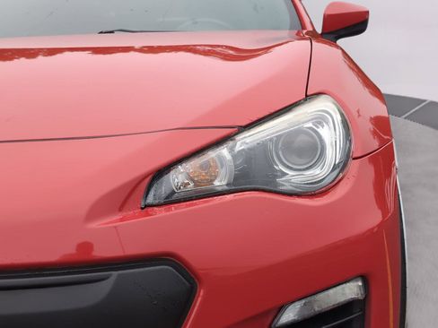 Used 2016 Subaru BRZ Premium RWD image 30