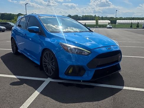 Used 2016 Ford Focus RS AWD/4WD image 3