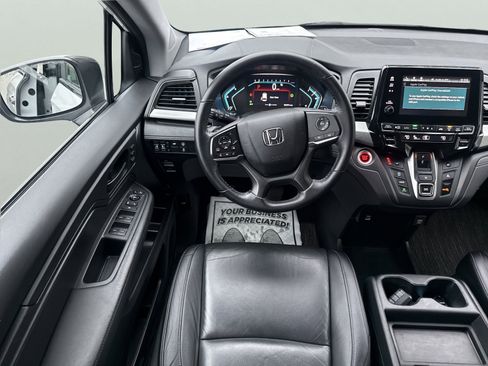 Used 2023 Honda Odyssey EX-L image 19