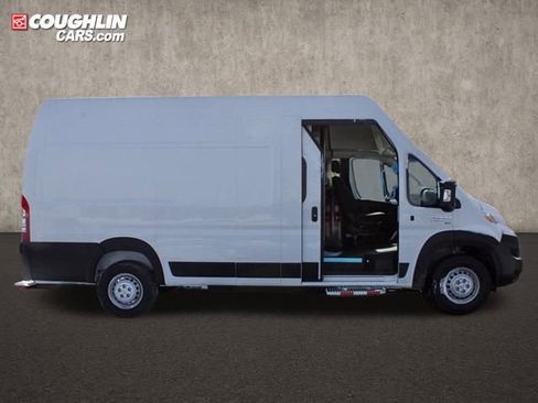 New 2024 RAM ProMaster 3500 w/ Delivery Van Package image 7