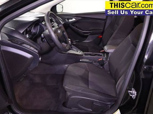 Used 2015 Ford Focus SE FWD image 23