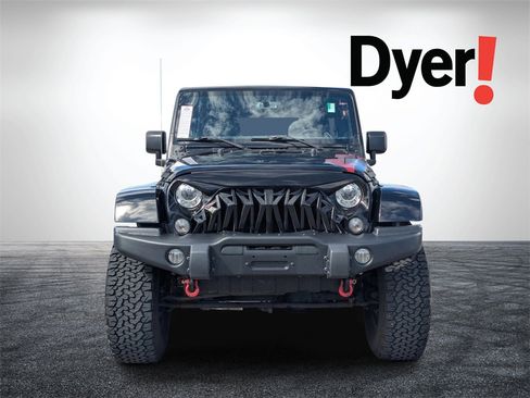 Used 2017 Jeep Wrangler Unlimited Sahara image 9