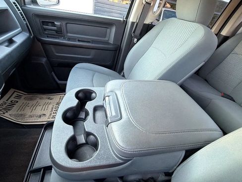 Used 2015 RAM 1500 Express AWD/4WD image 33
