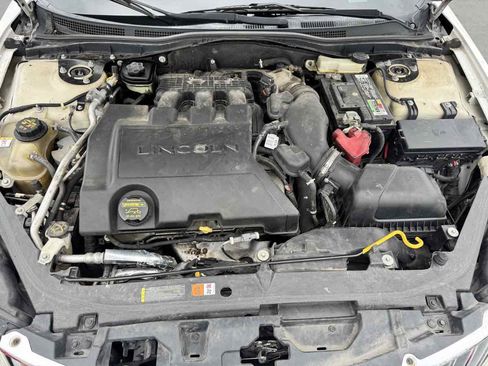 Used 2010 Lincoln MKZ FWD image 20