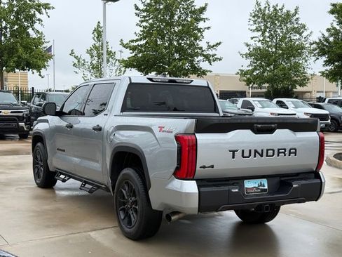 Used 2022 Toyota Tundra SR5 AWD/4WD image 4