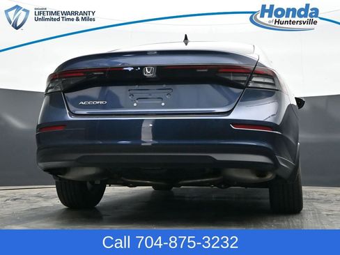 Certified 2025 Honda Accord SE image 28