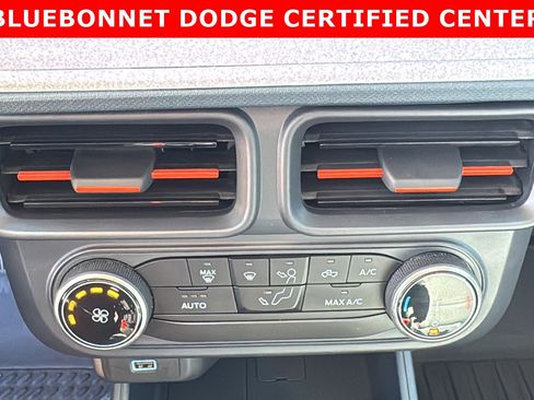 Used 2024 Ford Maverick XLT image 19