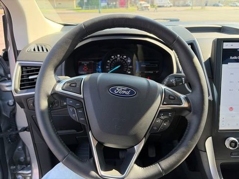 Used 2024 Ford Edge SEL w/ Convenience Package AWD/4WD image 14