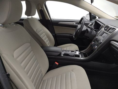 Used 2018 Ford Fusion S image 21