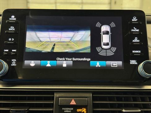 Used 2018 Honda Accord Touring image 45