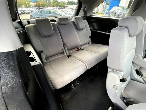 Used 2019 Honda Odyssey EX image 29