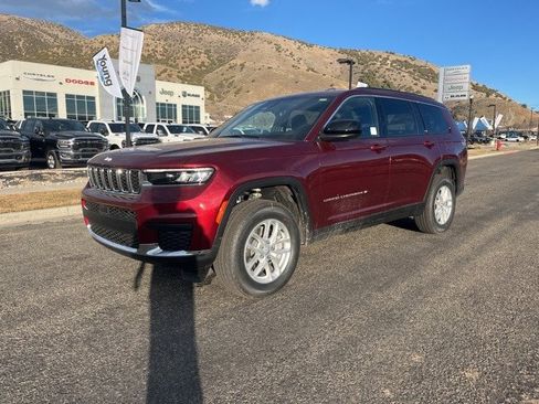 New 2026 Jeep Grand Cherokee L 4WD image 8