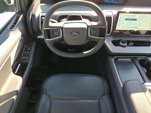 Certified 2025 Ford Expedition Max Active image 13