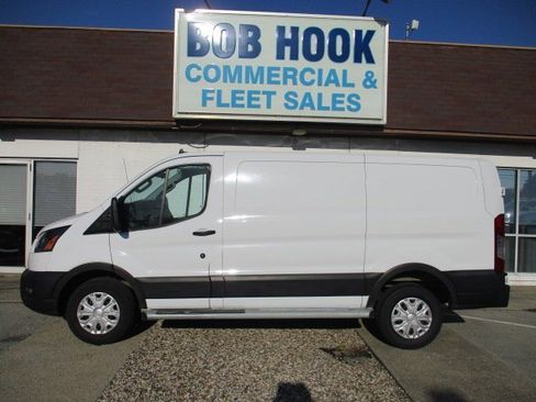 Used 2023 Ford Transit 250 Low Roof w/ Exterior Upgrade Package image 27