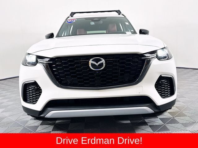 Used 2025 MAZDA CX-70 Plug-In Hybrid w/ Premium Plus AWD/4WD image 2