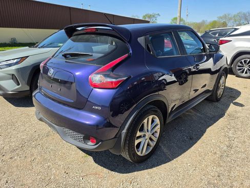Used 2015 Nissan Juke S image 2