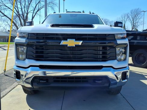 New 2026 Chevrolet Silverado 3500 W/T w/ WT Convenience Package AWD/4WD image 2