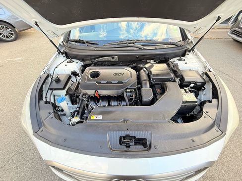 Used 2015 Hyundai Sonata SE image 35