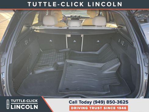 Used 2024 Mercedes-Benz GLC 300 4MATIC image 27